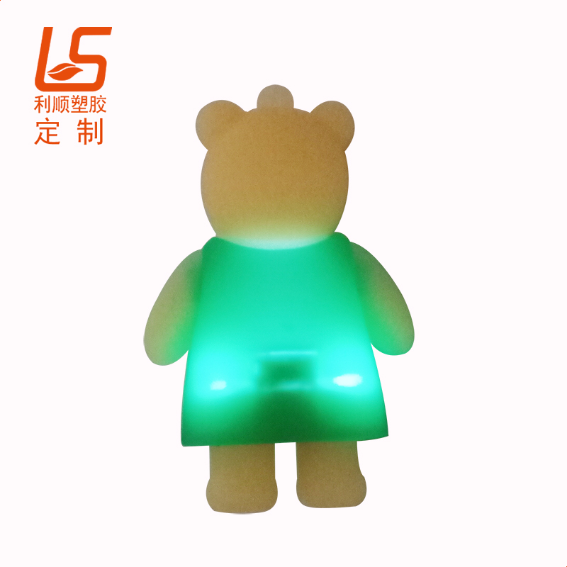 根据自己设计的外形和尺寸定做pvc钥匙扣