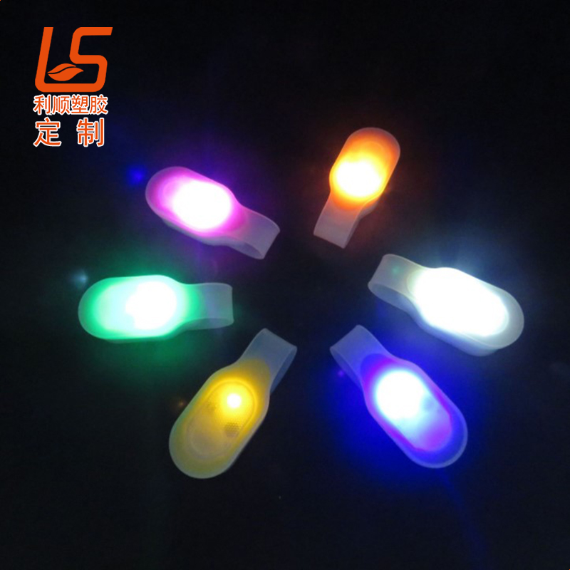 定制磁吸LED背包夹子灯 夜间安全警示背包灯